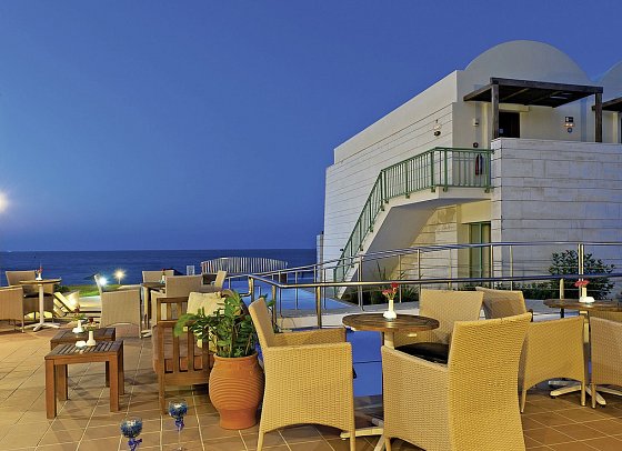 Giannoulis Grand Bay Beach Resort