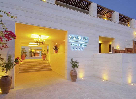 Giannoulis Grand Bay Beach Resort