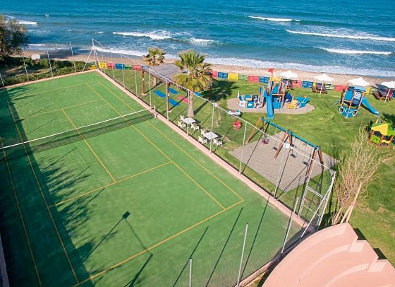 Kiani Beach Resort