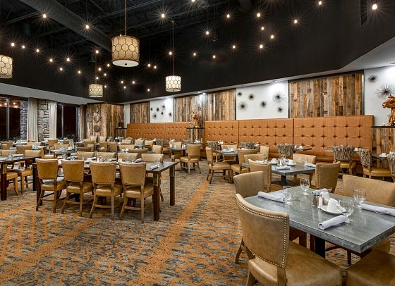 Crowne Plaza Resort Asheville