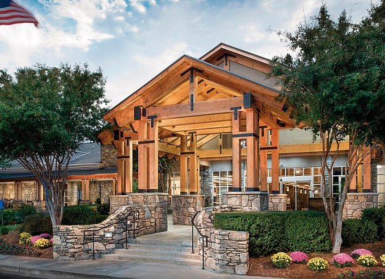 Crowne Plaza Resort Asheville