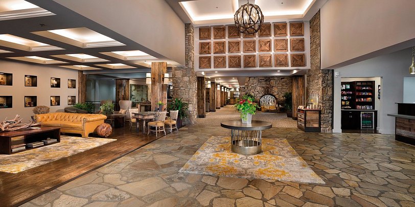Crowne Plaza Resort Asheville