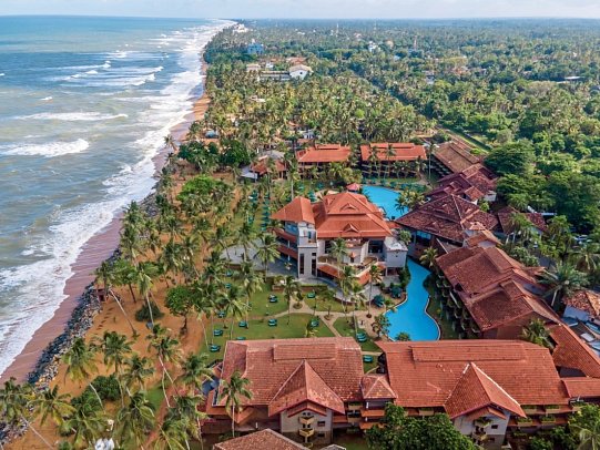 Royal Palms Beach Hotel
