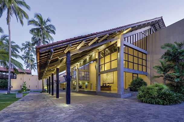 Anantara Kalutara Resort