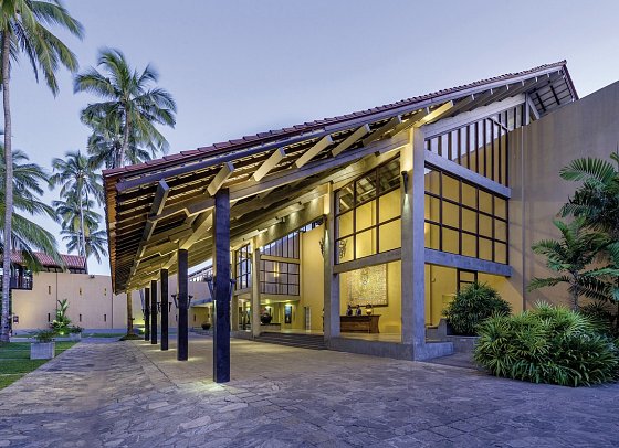 Anantara Kalutara Resort