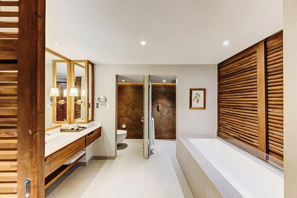 Cinnamon Bentota Beach - Wohnbeispiel Bad Luxury Seafront (Zimmercodierungen UU3 & UU1)