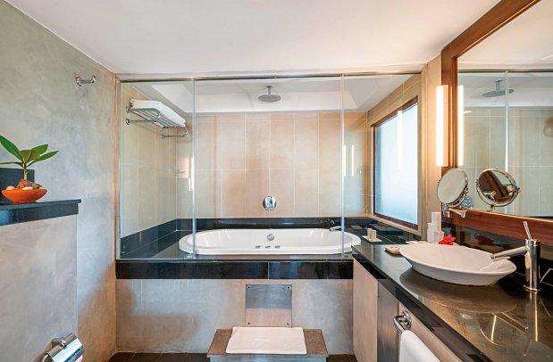 Heritance Ahungalla - Badbeispiel Suite (Zimmercodierung WG1)