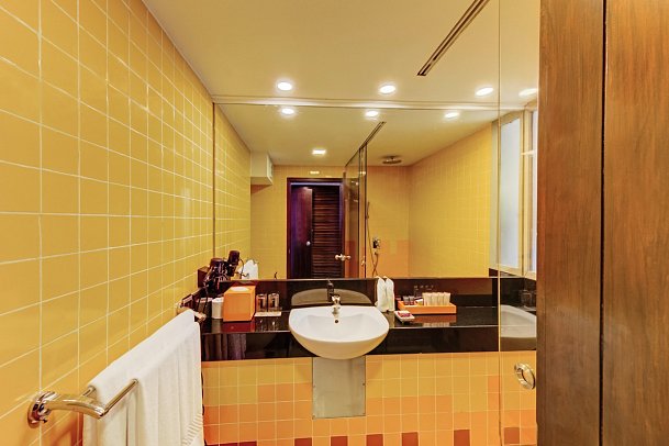 Hikka Tranz by Cinnamon - Wohnbeispiel Bad Superior (Zimmercodierungen US1 & USM)