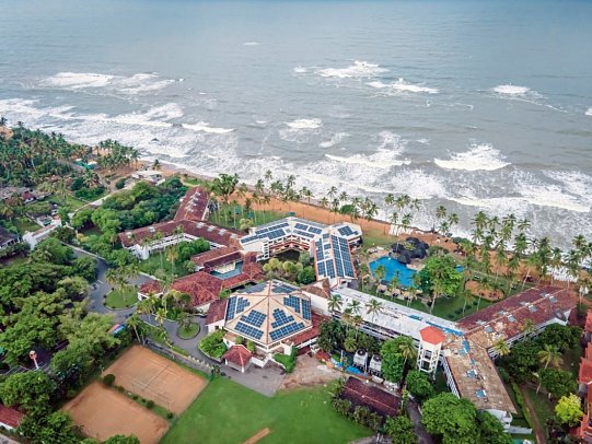 Tangerine Beach Hotel