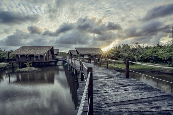 Suriya Resort & Spa