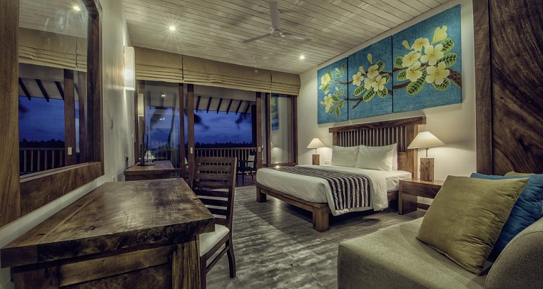 Suriya Resort & Spa - Wohnbeispiel Deluxe-Zimmer (Zimmercodierung UD1)