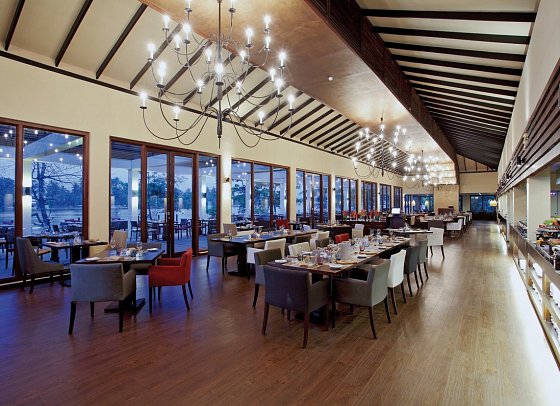 Pullmann Bentota Resort & Spa