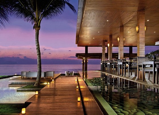 Pullmann Bentota Resort & Spa