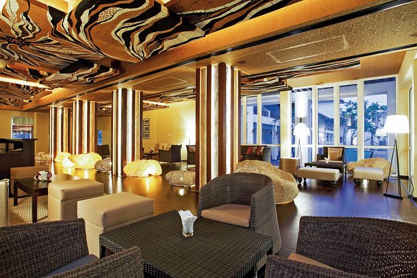 Pullmann Bentota Resort & Spa