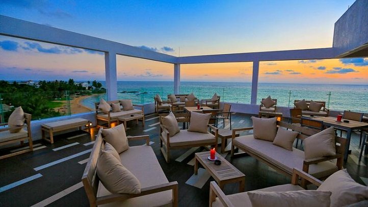 Pandanus Beach Resort & Spa