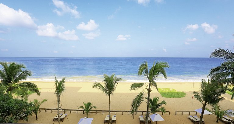 Pandanus Beach Resort & Spa