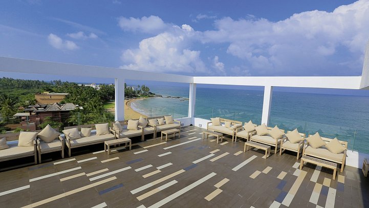 Pandanus Beach Resort & Spa