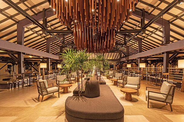 Club Hotel Dolphin