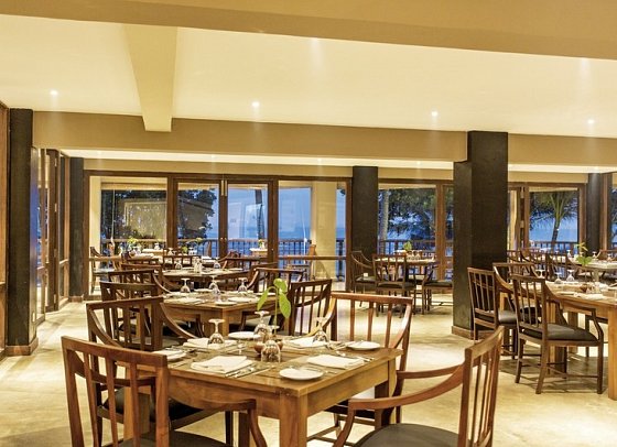 Earl's Regent Beruwala - Restaurant