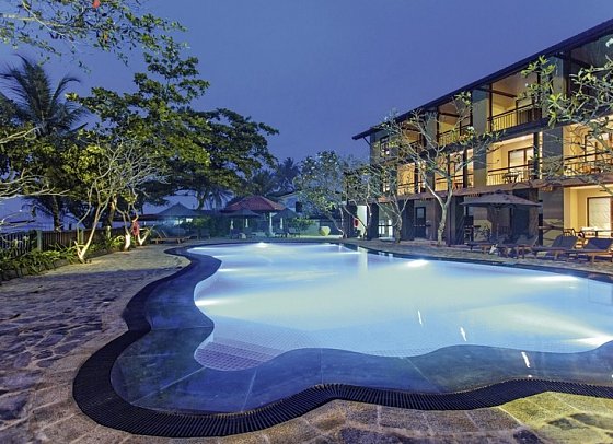 Earl's Regent Beruwala - Pool