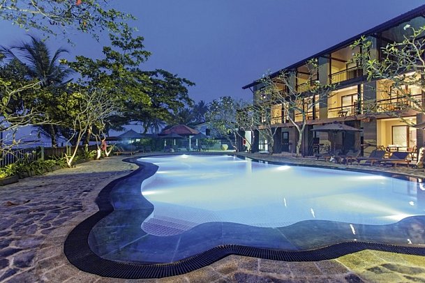 Earl's Regent Beruwala - Pool