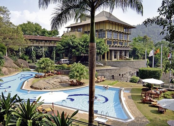 Earl's Regency