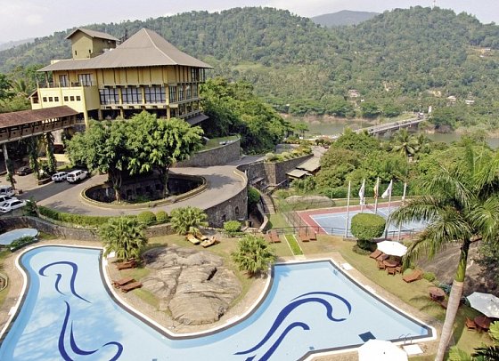 Earl's Regency