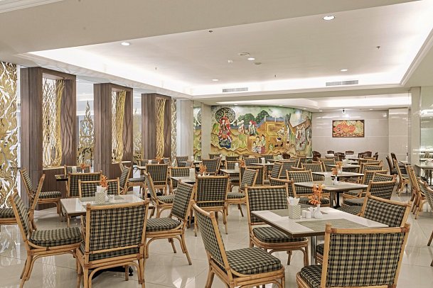 Amora Tapae Hotel Chiang Mai - Restaurant „Chillis“