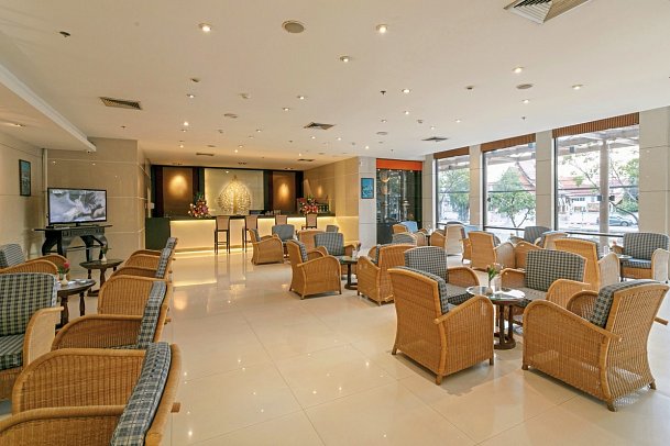 Amora Tapae Hotel Chiang Mai