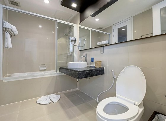 Kantary Hills Hotel & Serviced Apartments, Chiang Mai - Badbeispiel 2 Bedroom Suite (Zimmercodierung WB2)