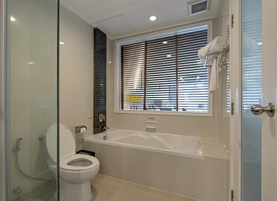 Kantary Hills Hotel & Serviced Apartments, Chiang Mai - Badbeispiel Studio Suite (Zimmercodierung SB1)