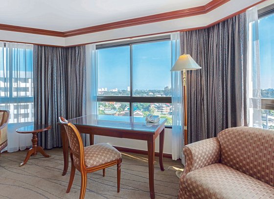 Centara Riverside Hotel Chiang Mai - Wohnbeispiel Junior Suite (Zimmercodierung JB1)