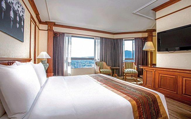 Centara Riverside Hotel Chiang Mai - Wohnbeispiel Grand Suite (Zimmercodierung WB2)