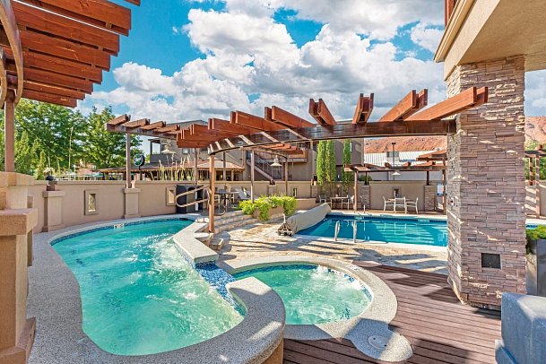 Best Western Plus Canyonlands Inn