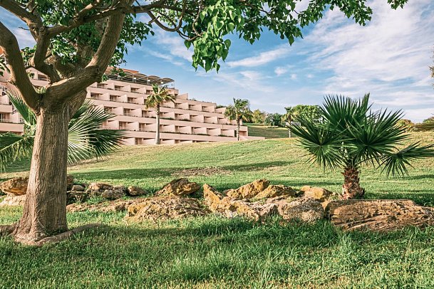 Mangia's Torre del Barone Resort