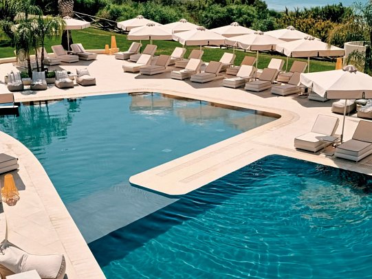 Mangia's Torre del Barone Resort