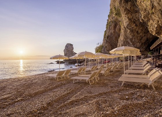 UNAHOTELS Capotaormina