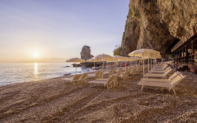 UNAHOTELS Capotaormina