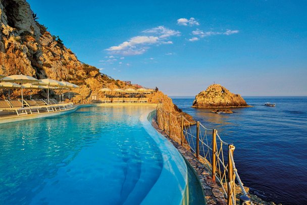 UNAHOTELS Capotaormina