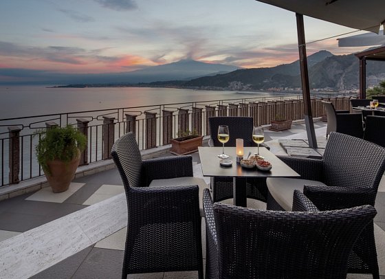 UNAHOTELS Capotaormina