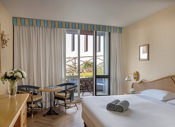 UNAHOTELS Capotaormina - Wohnbeispiel Doppelzimmer Superior (Zimmercodierung DS1)