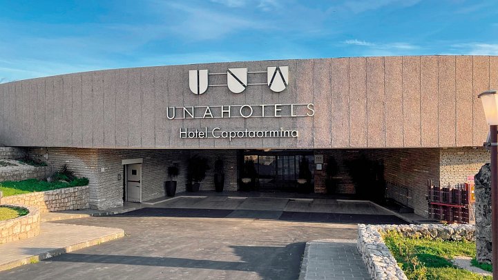 UNAHOTELS Capotaormina