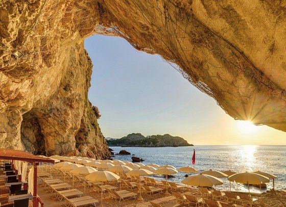 UNAHOTELS Capotaormina