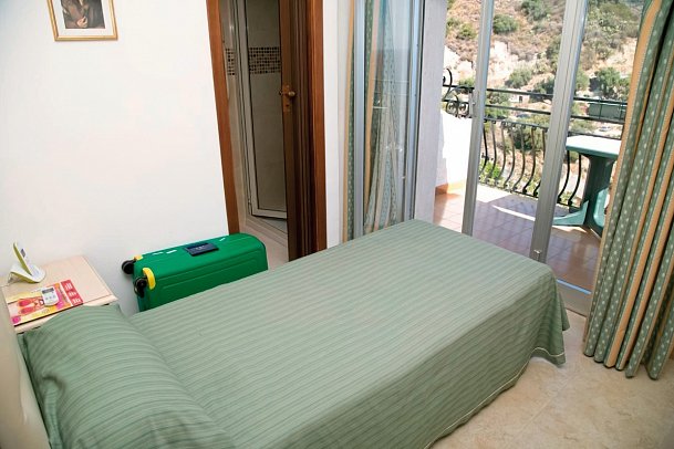 Villa Bianca Resort - Wohnbeispiel Einzelzimmer (Zimmercodierung EB1)