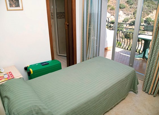 Villa Bianca Resort - Wohnbeispiel Einzelzimmer (Zimmercodierung EB1)