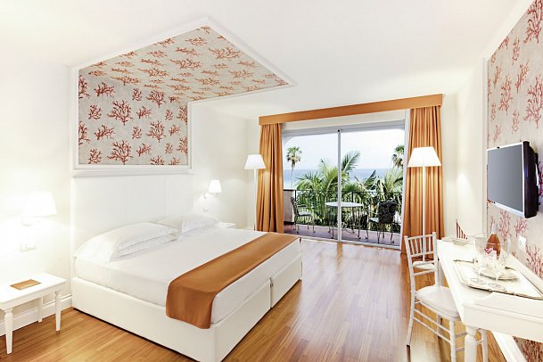 Caparena Taormina - Wohnbeispiel Doppelzimmer Meerblick