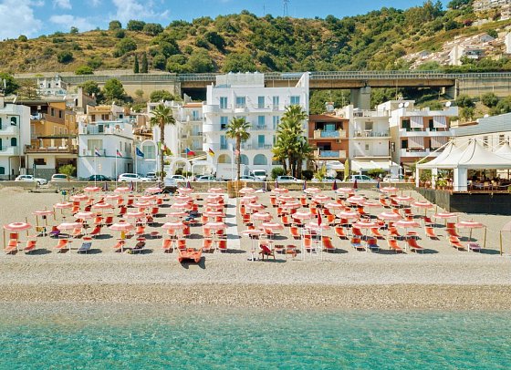 Albatros Beach