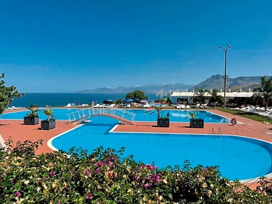 Hotel & Resort Torre Normanna