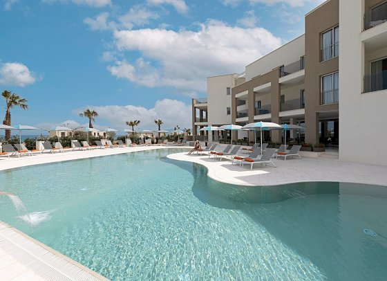 Resort La Battigia Beach & Spa