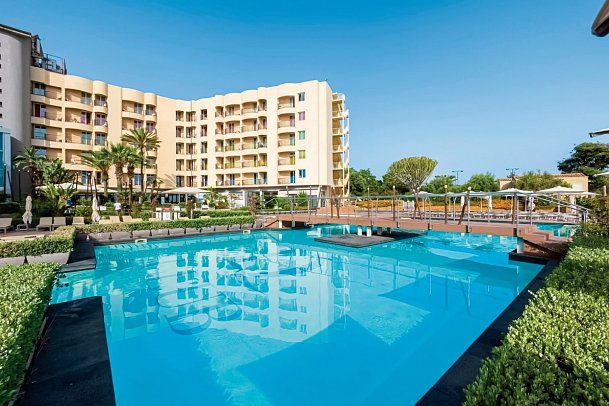 Domina Zagarella Sicily